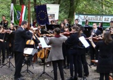 Muzsikál az Erdő a Királyi Erdőben -2014. október 26-i adásból