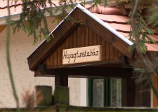 Átadták a Hajag turistaházat a Vegra Zrt.-nél – 2015.10.16.