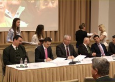 Aláírták az erdőgazdaságok vezérigazgatói a vagyonkezelői szerződéseket – 2016.02.15.