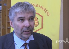“A világon elterjedt a magyar méhészek kiváló szaktudása!” – Interjú Bross Péterrel, az OMME elnökével a “Mézes reggeli” c. programon