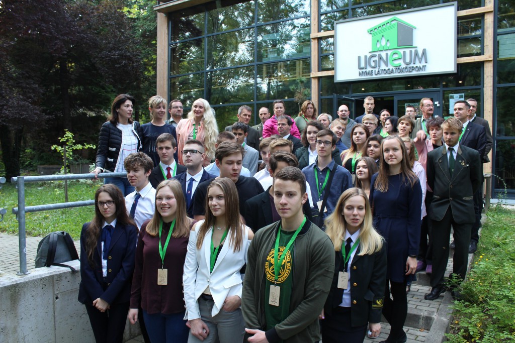 Tíz ország részvételével zajlott Sopronban az európai erdőismereti tanulmányi verseny_2017.09.29