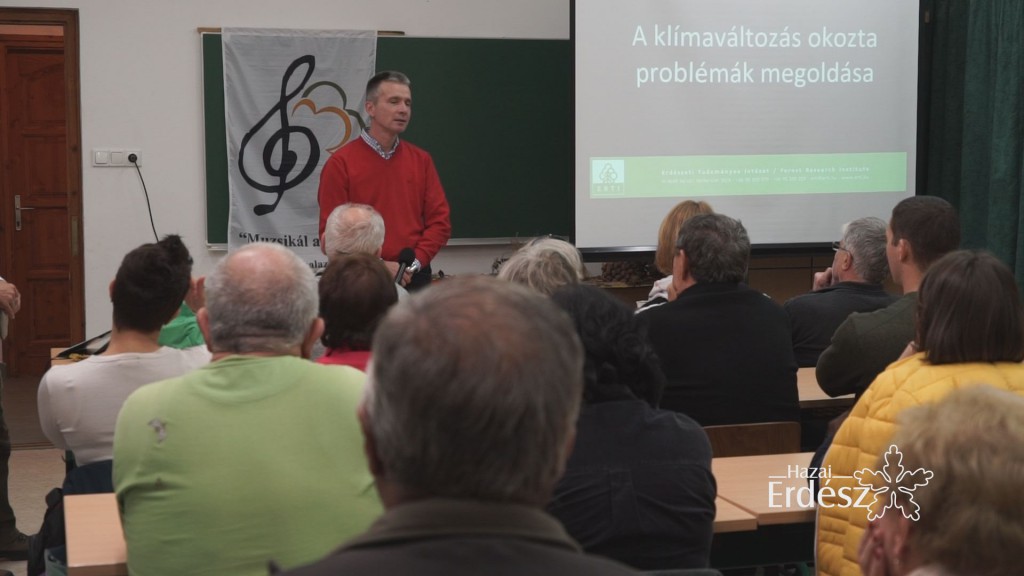 “Csak az tud igazán féltőn gondoskodni az erdőről, aki tudja, hogy mekkora vagyontárgy” – Dr. Borovics Attila előadásának részlete a “Muzsikál az erdő” a Körösök völgyében rendezvényen_2017.09.30