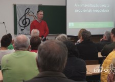 “Csak az tud igazán féltőn gondoskodni az erdőről, aki tudja, hogy mekkora vagyontárgy” – Dr. Borovics Attila előadásának részlete a “Muzsikál az erdő” a Körösök völgyében rendezvényen_2017.09.30