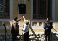 Egykori igazgatójának állított emléktáblát a Gemenc Zrt. – 2018.06.07.