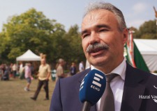 “Jó látni, ahogy a vadászok megélik ezt az örömöt és büszkeséget!” – Interjú Dr. Nagy István agrárminiszterrel az Országos Vadásznapon