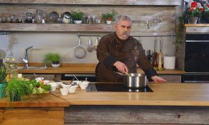 M5 TV – Erdei utakon – Reviczky Gáborral – 2021/10. adás – 2021.03.06.