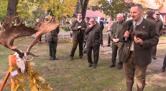 Ajánló – Backstage filmek – Különleges történetek a NEFAG Zrt. 2014-es, pusztavacsi trófeamustráján